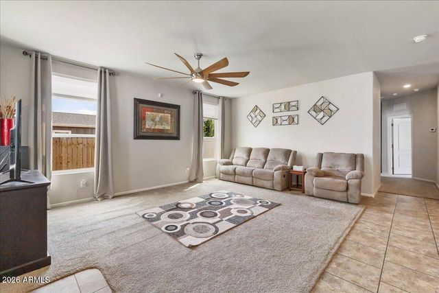 24460 N MARBLEHEAD Avenue, Paulden, AZ 86334