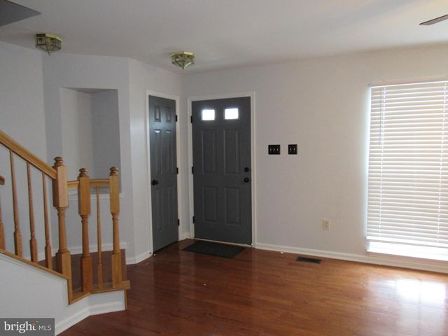 37 W KYLA MARIE DR, Newark, DE 19702