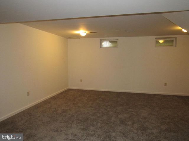 37 W KYLA MARIE DR, Newark, DE 19702