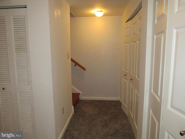 37 W KYLA MARIE DR, Newark, DE 19702