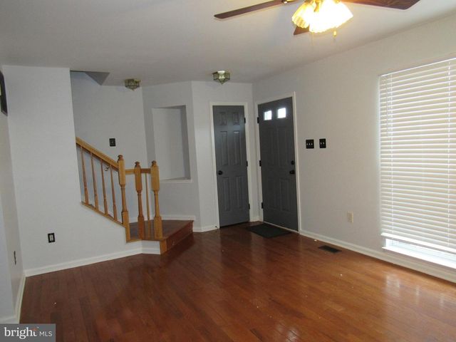 37 W KYLA MARIE DR, Newark, DE 19702