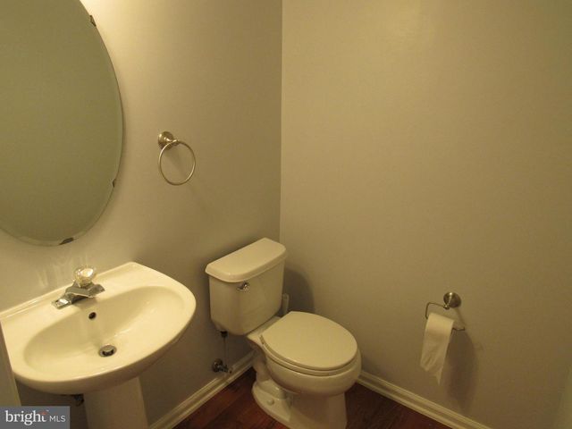 37 W KYLA MARIE DR, Newark, DE 19702