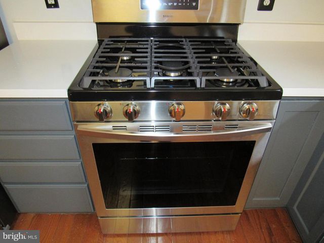 37 W KYLA MARIE DR, Newark, DE 19702