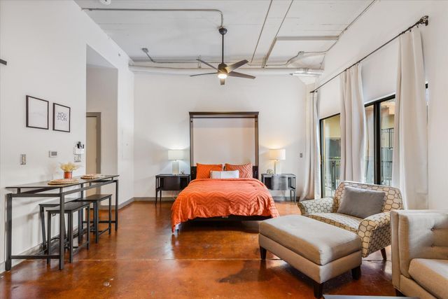 2205 Mckinney Street 309, Houston, TX 77003