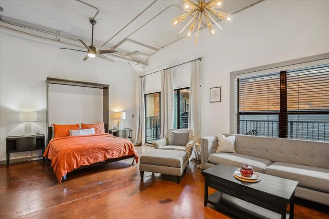 2205 Mckinney Street 309, Houston, TX 77003