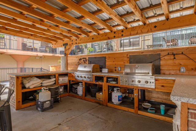 2205 Mckinney Street 309, Houston, TX 77003