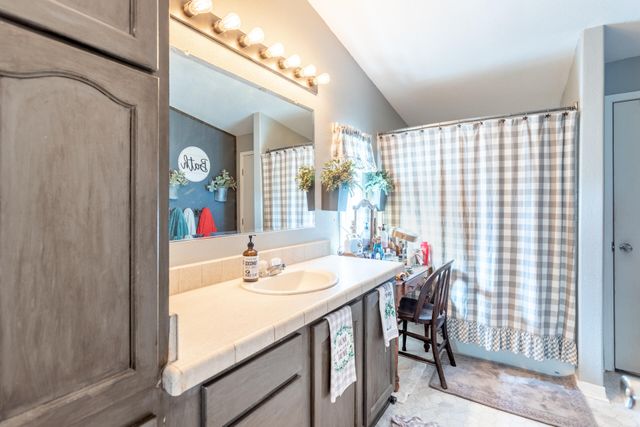 21498 Trefoil Lane, UNIT 3, Cottonwood, CA 96022