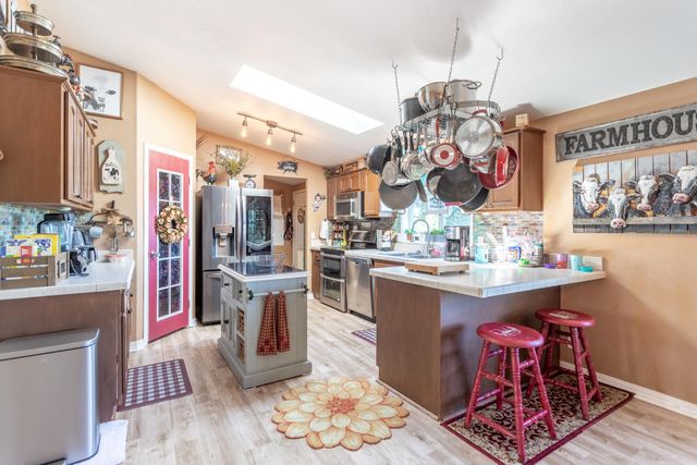 21498 Trefoil Lane, UNIT 3, Cottonwood, CA 96022