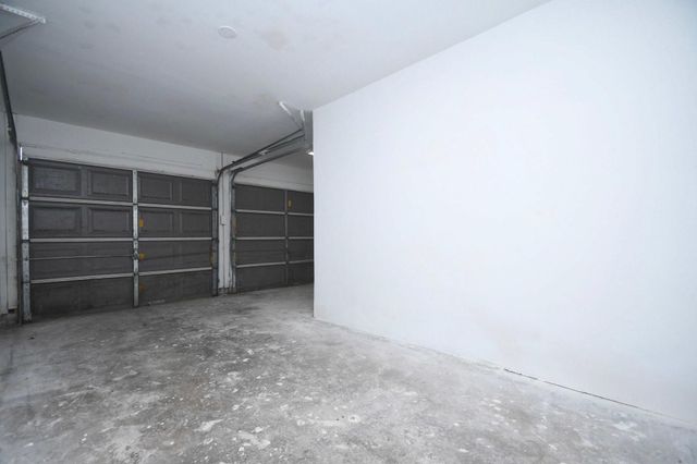 4726 Charriton Drive, Houston, TX 77039