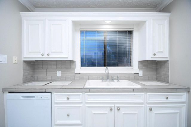4726 Charriton Drive, Houston, TX 77039