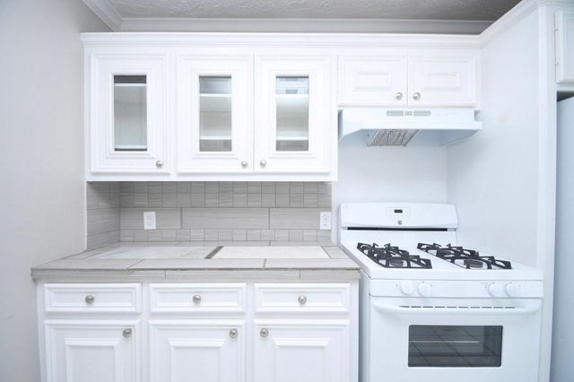 4726 Charriton Drive, Houston, TX 77039
