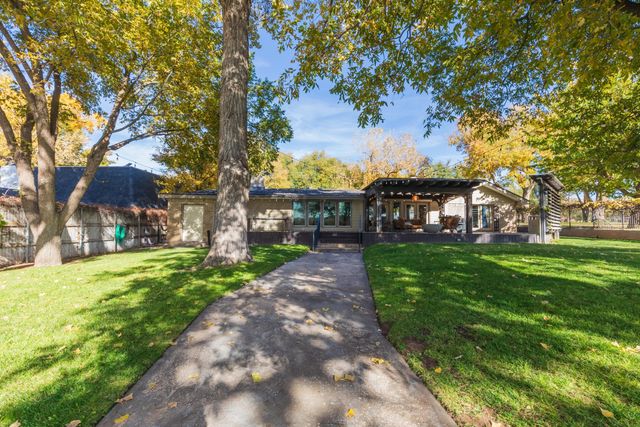 412 N SHORE Drive, Amarillo, TX 79118