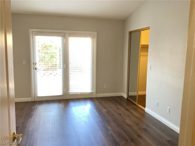 7632 Rockfield Drive, Las Vegas, NV 89128