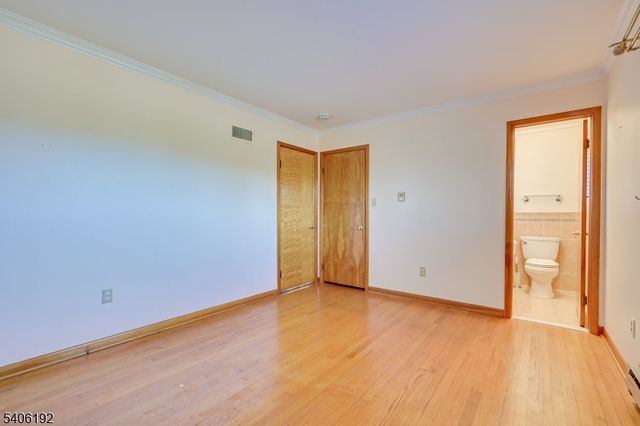 18 Cortelyous Ln, Franklin Twp., NJ 08873