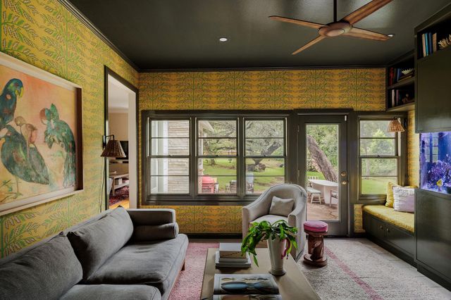 4201 Gregg Ward LN, Austin, TX 78744