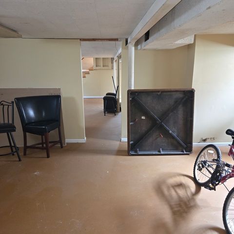 15603 Marshfield Avenue, Harvey, IL 60426