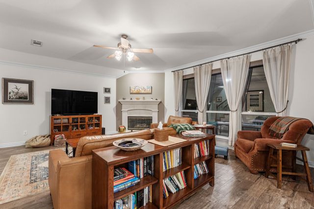 3317 Stonecrest Drive, Grapevine, TX 76051