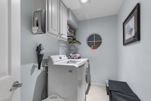 3317 Stonecrest Drive, Grapevine, TX 76051