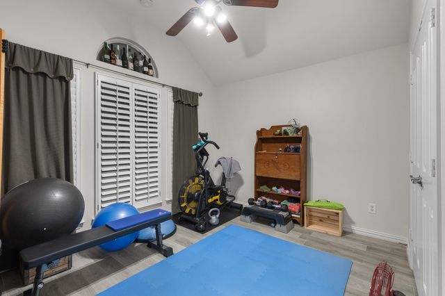 3317 Stonecrest Drive, Grapevine, TX 76051