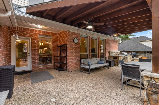 3317 Stonecrest Drive, Grapevine, TX 76051