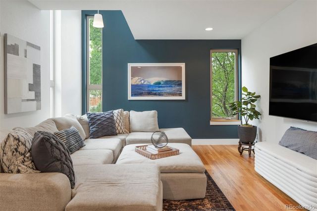 1735 S Pennsylvania Street, Denver, CO 80210