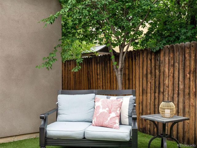 1735 S Pennsylvania Street, Denver, CO 80210