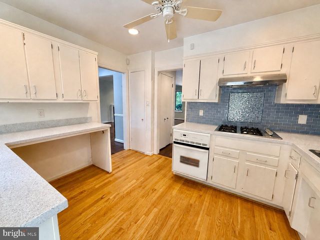 4439 SPRINGDALE ST NW, Washington, DC 20016