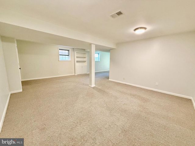4439 SPRINGDALE ST NW, Washington, DC 20016