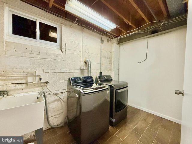 4439 SPRINGDALE ST NW, Washington, DC 20016
