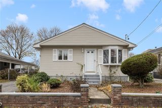 23 Hewes Street, Cumberland, RI 02864