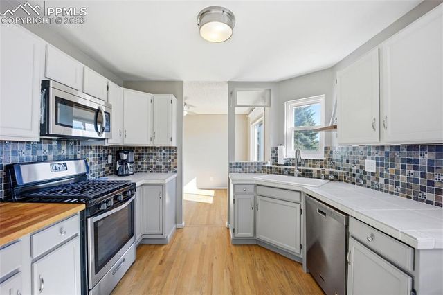 4239 Saunter Drive, Colorado Springs, CO 80920