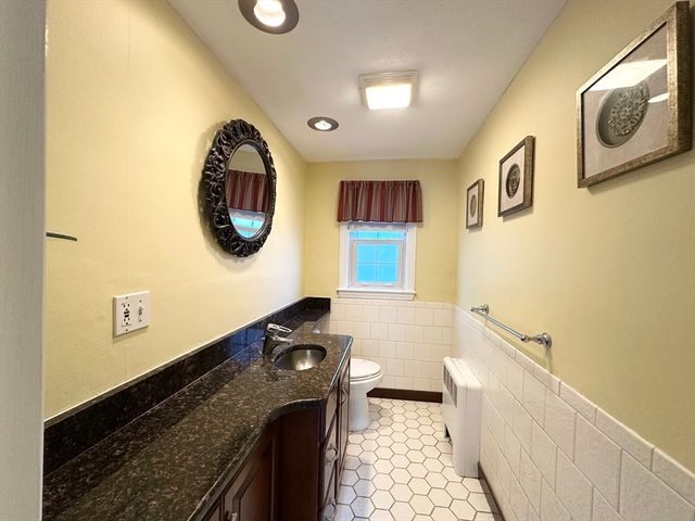 36 Pine Hill Circle, Wakefield, MA 01880