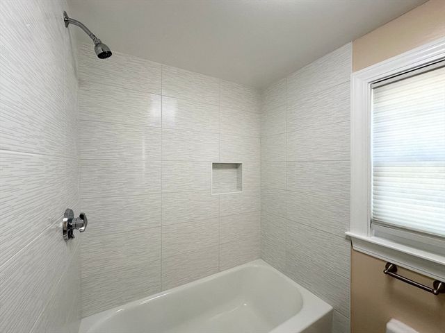 36 Pine Hill Circle, Wakefield, MA 01880