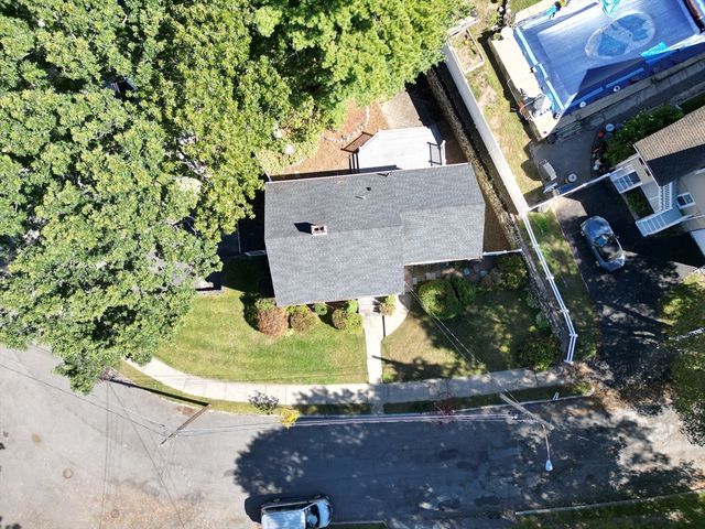 36 Pine Hill Circle, Wakefield, MA 01880