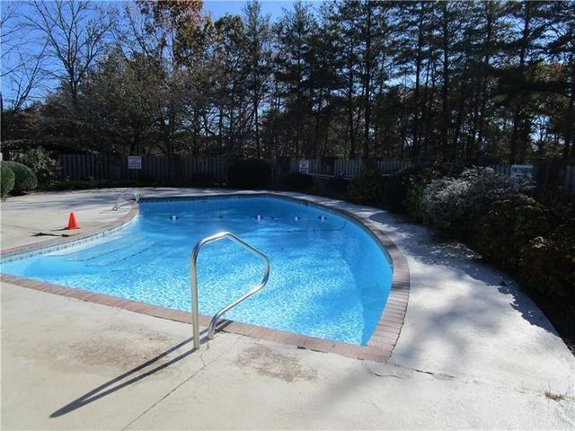 17 Dach Bruecke Gasse, Helen, GA 30545