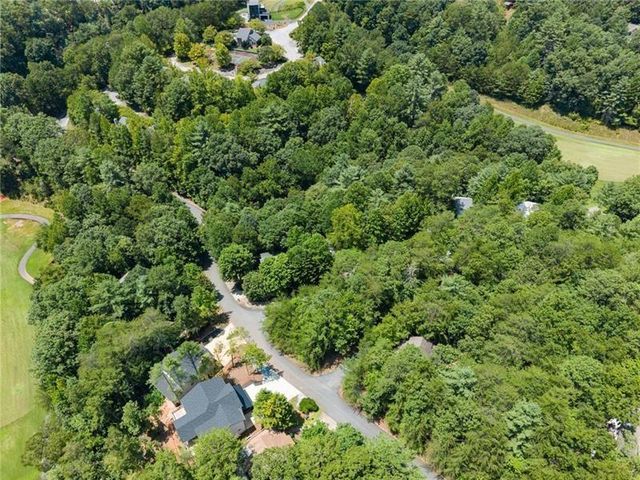 17 Dach Bruecke Gasse, Helen, GA 30545