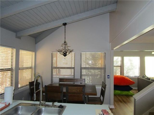 17 Dach Bruecke Gasse, Helen, GA 30545