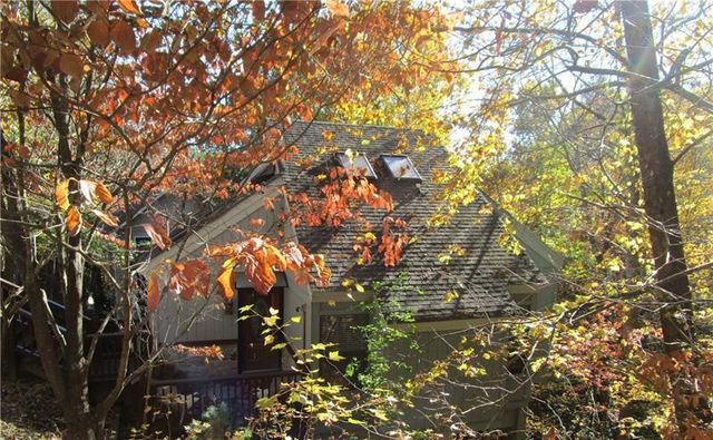 17 Dach Bruecke Gasse, Helen, GA 30545