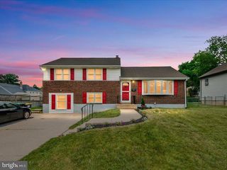 1103 WILSON RD, Wilmington, DE 19803