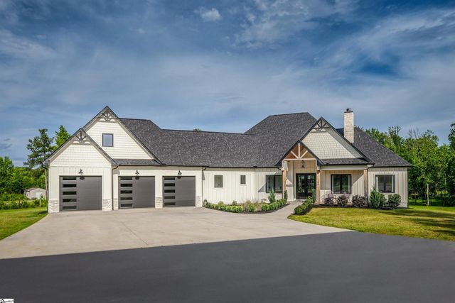 206 Calvery Road, Inman, SC 29349