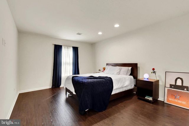 63 KESWICK DR, Mechanicsburg, PA 17050