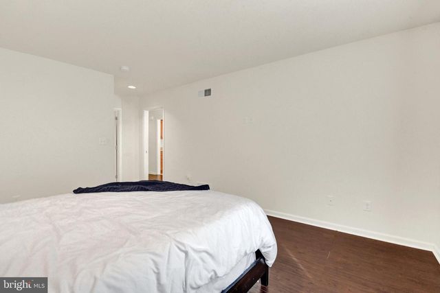 63 KESWICK DR, Mechanicsburg, PA 17050