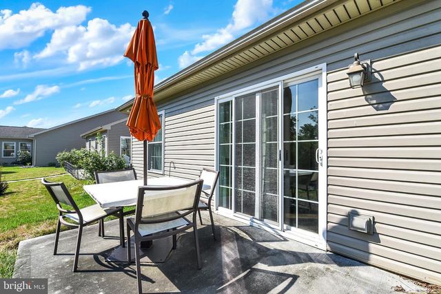 63 KESWICK DR, Mechanicsburg, PA 17050