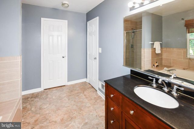 2424 VIDALIA CT, Waldorf, MD 20601
