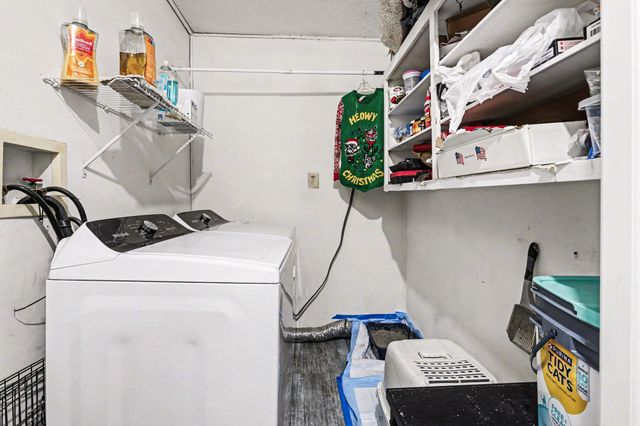 925 Forest Park Avenue, Watervliet City, MI 49098