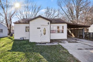 925 Forest Park Avenue, Watervliet City, MI 49098