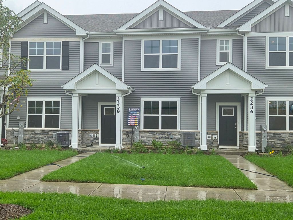 2238 Bodega Road 2238, Oswego, IL 60543
