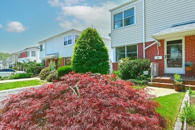 6720 211th Street, Oakland Gardens, NY 11364