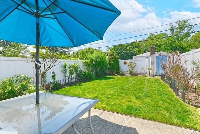 6720 211th Street, Oakland Gardens, NY 11364