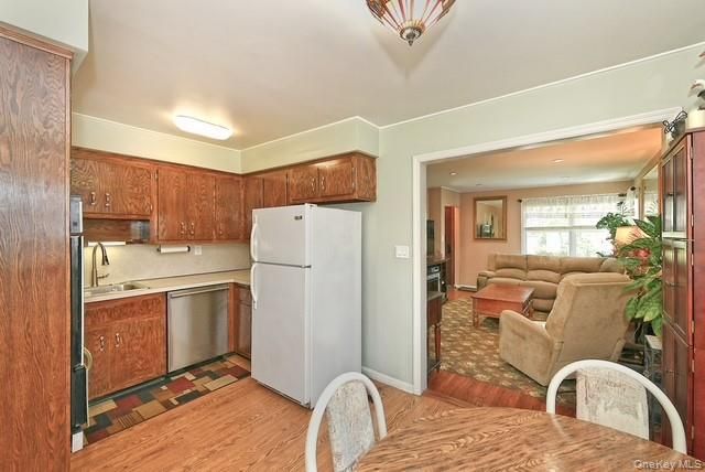 6720 211th Street, Oakland Gardens, NY 11364
